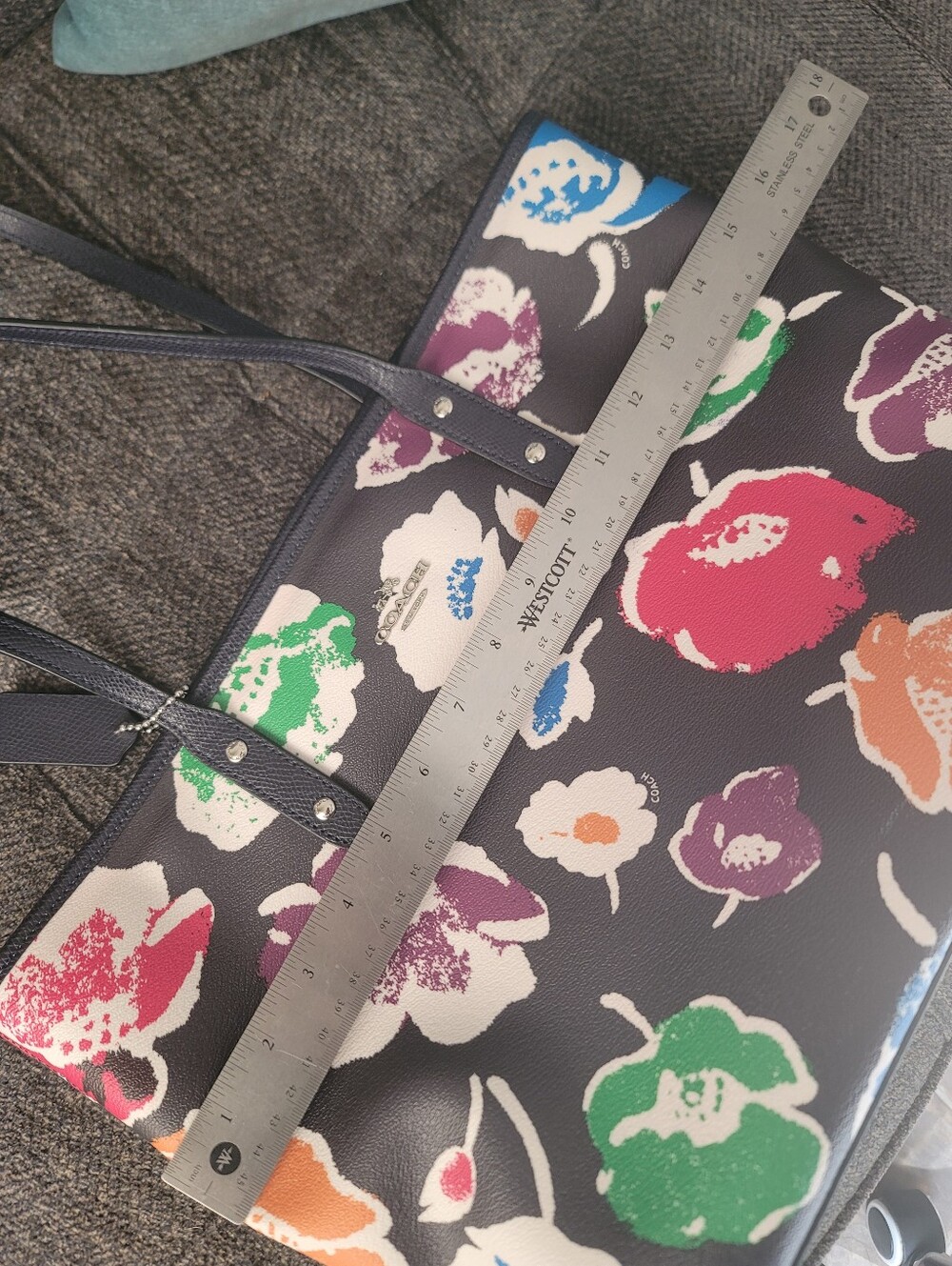 Coach Wildflower City Tote - Picture 4 of 16